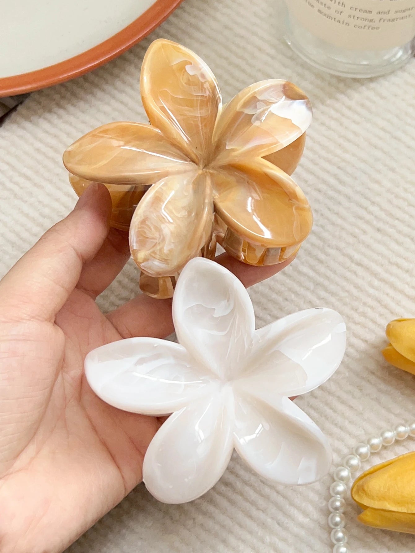 Hawaiian Flower Hair Claw Clips For Thin Hair Lightweight - Smarsty