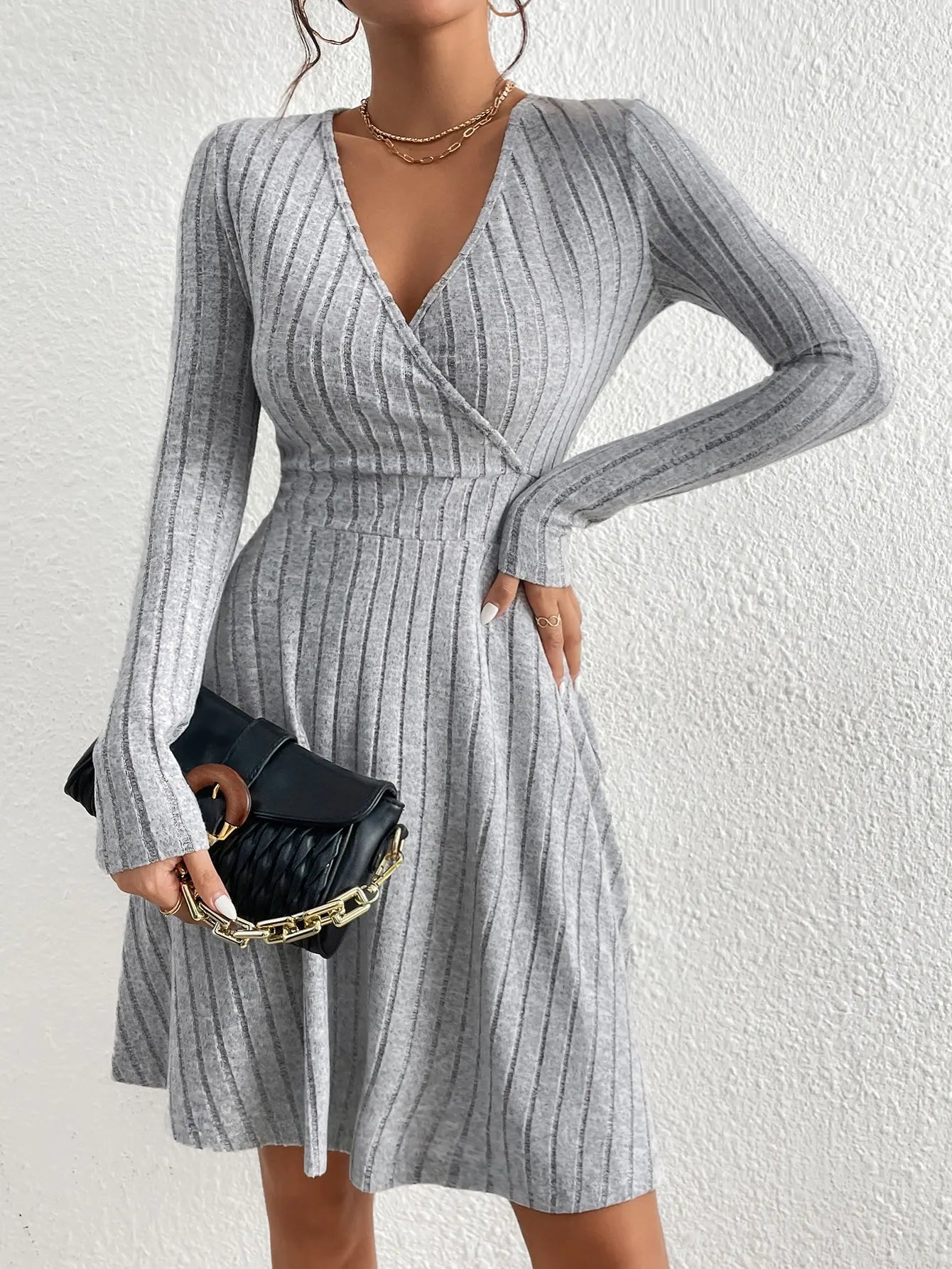 New for autumn/Winter 2024 Women Knit Slim Sexy Bodycon Dress V-Neck Long Sleeve Dress Solid Casual Midi Sweater Dress - Smarsty