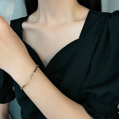 Creative Gold Cuff Bracelet for Women’s Fashion - Smarsty