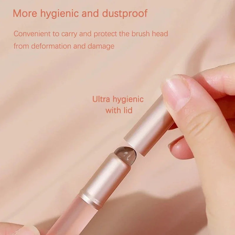 Silicone Lip Brush With Cover For Flawless Makeup - Smarsty