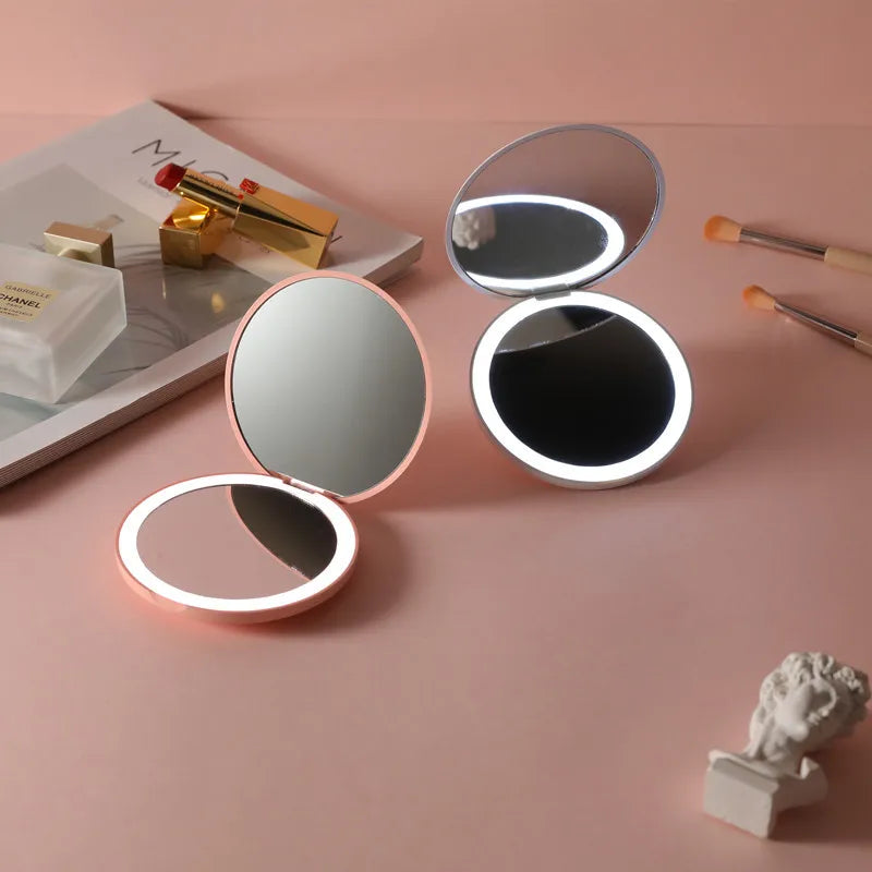 Personalized LED Lighted Compact Makeup Mirror For Women - Smarsty