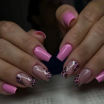 24 Piece Set Cute Heart French Tip Fake Nails - Smarsty