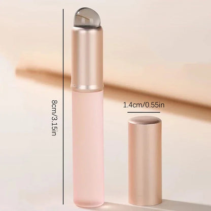 Silicone Lip Brush With Cover For Flawless Makeup - Smarsty