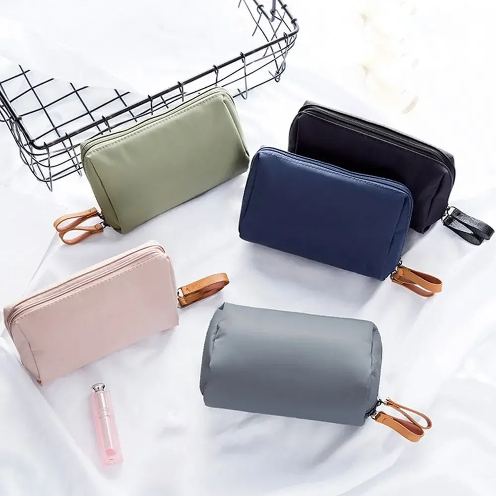 Portable Cosmetic Bag With Coin Pouch And Organizer - Smarsty