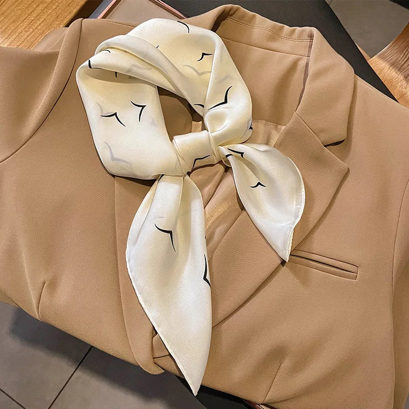 Luxury Silk Horse Print Scarf for Women - Smarsty