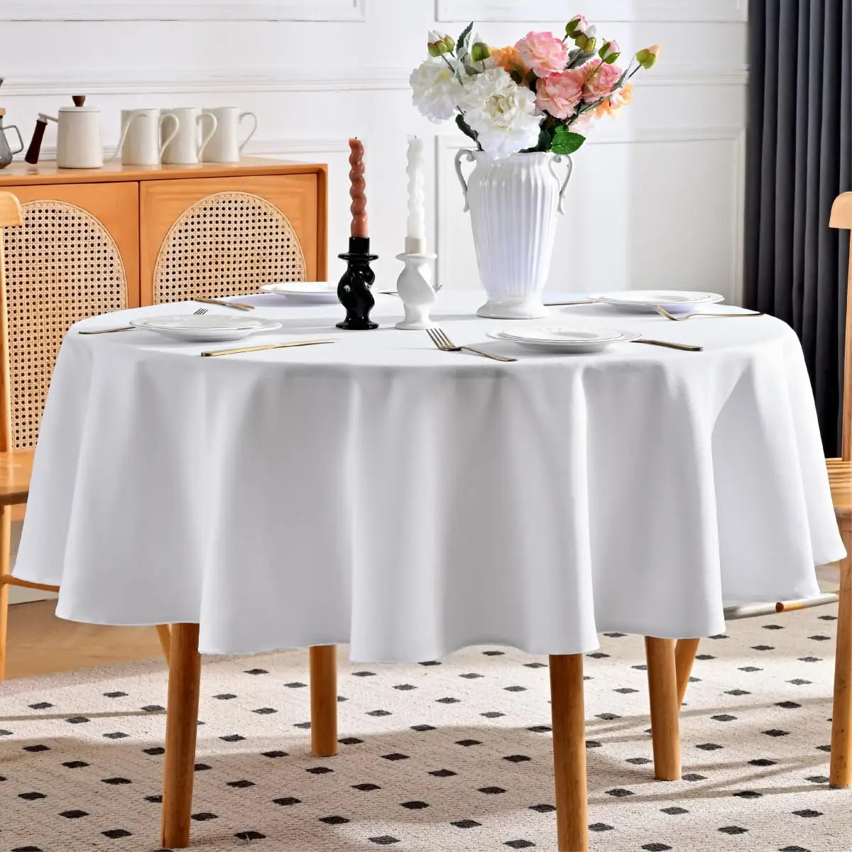 Stain Resistant White Polyester Tablecloth for Weddings - Smarsty