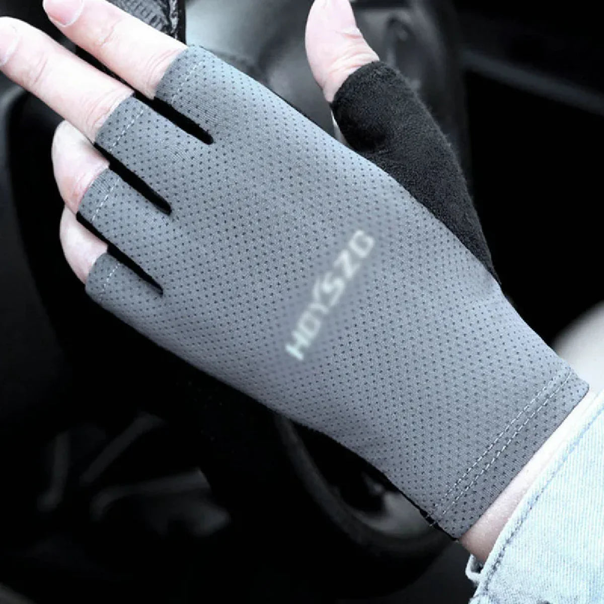 Breathable Anti Slip Cycling Gloves for Men Women - Smarsty