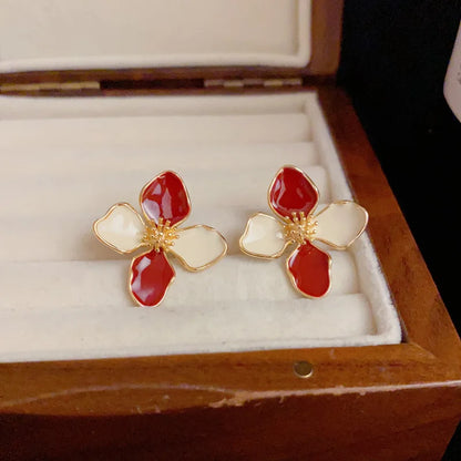 Vintage Sweet Flower Stud Earrings For Women Bridal - Smarsty