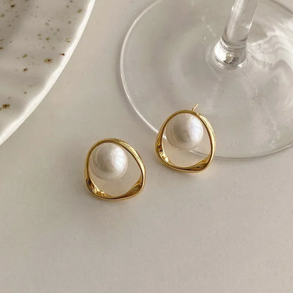 Gold Pearl Stud Earrings Korean Irregular Delicate 2023 - Smarsty