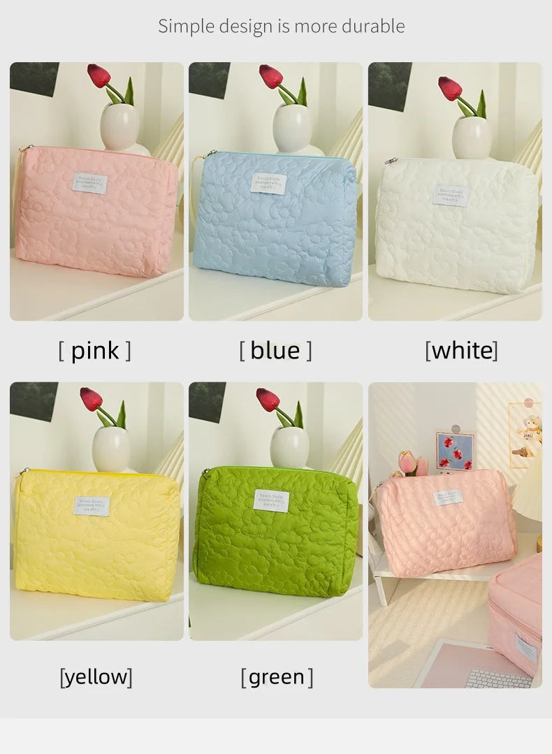 Embroidery Large-Capacity Cosmetic Bag Waterproof Portable Storage Bag Travel Makeup Pouch - Smarsty