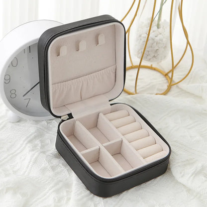 Travel Jewelry Box in Classic Black and Pink Leather - Smarsty