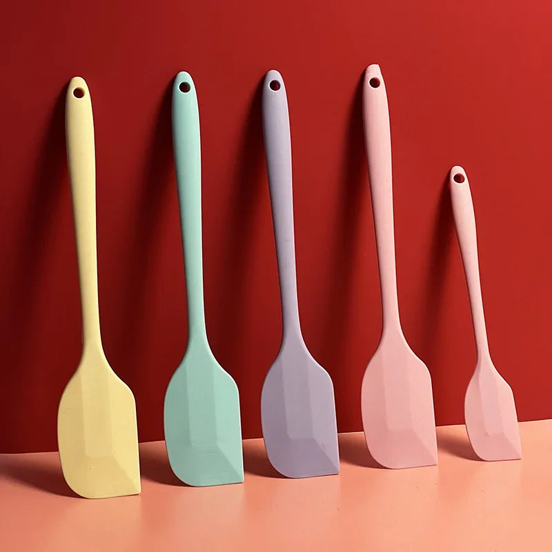 Heat-Resistant Silicone Cream Spatula for Easy Baking - Smarsty