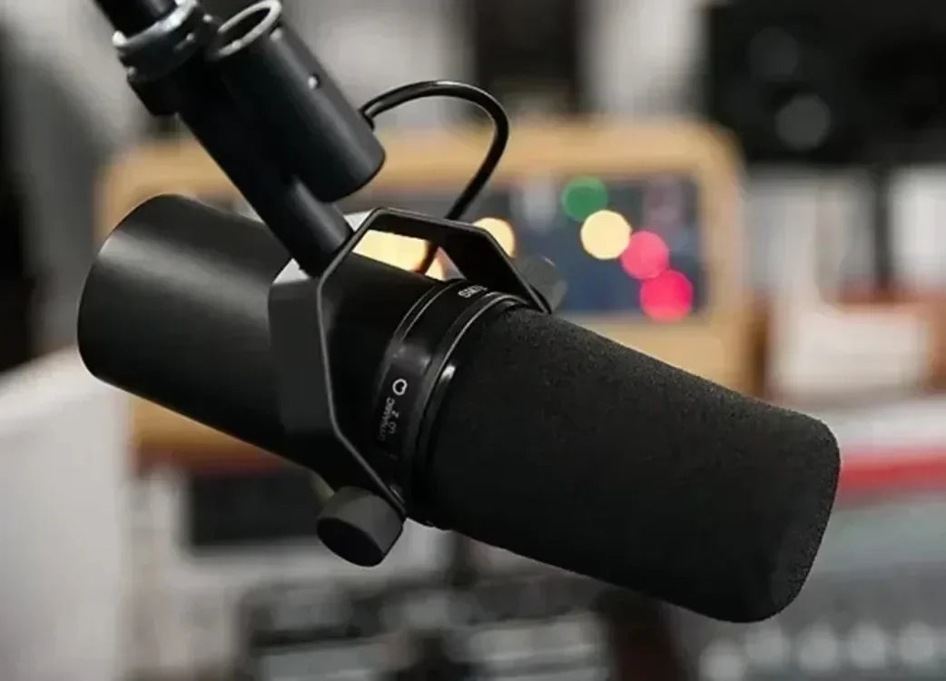 SM7B Dynamic Microphone for Professional Podcasting - Smarsty