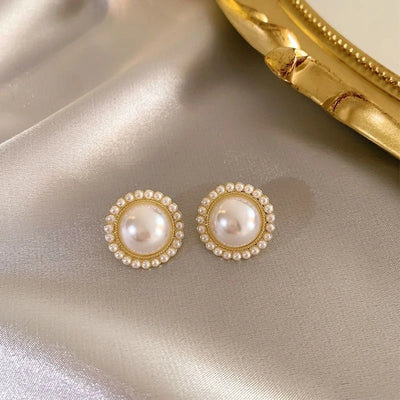 Vintage Pearl Stud Earrings For Women Elegant Retro Chic - Smarsty