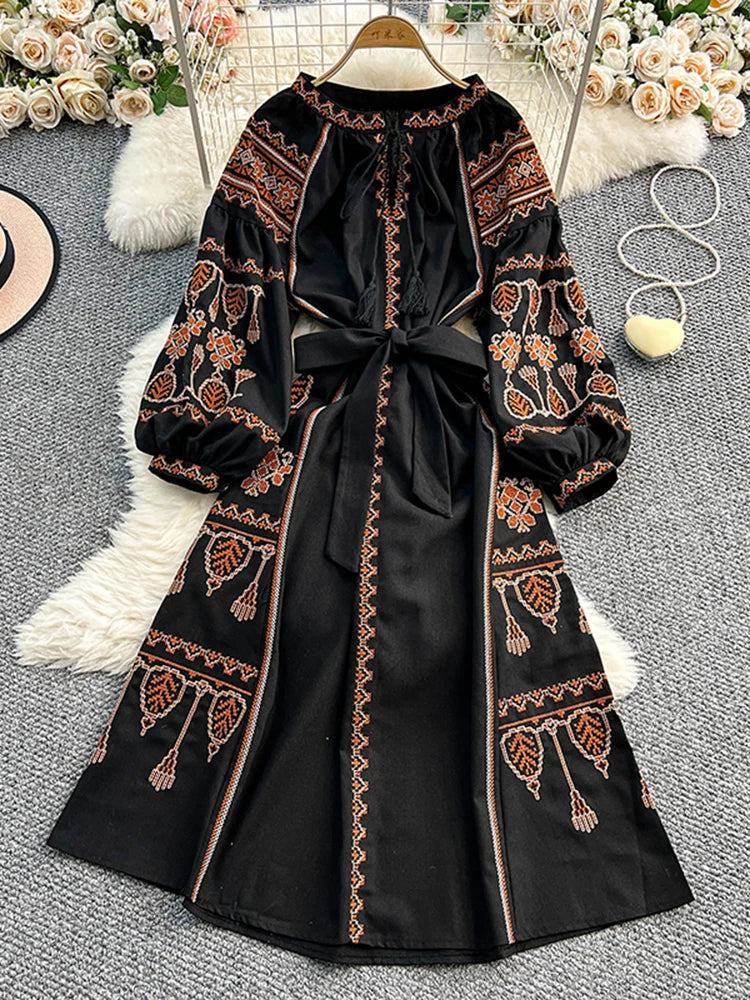 Bohemian Retro Ethnic Style Dress Women's New Spring Autumn Embroidered Lace Up Lantern Sleeves Waist Cinching Long Dress A155 - Smarsty