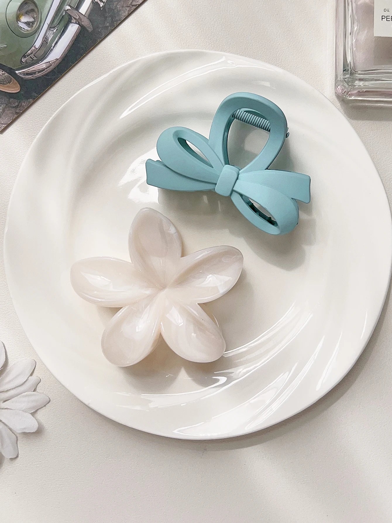 Hawaiian Flower Hair Claw Clips For Thin Hair Lightweight - Smarsty