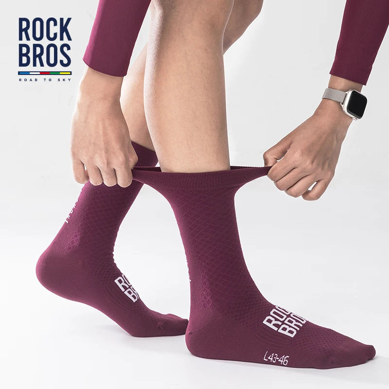 ROCKBROS Cycling Socks Soothing Sport Socks Shock Absorbing Bike Socks Breathable Fabric High Elastic Outdoor Socks A pair - Smarsty