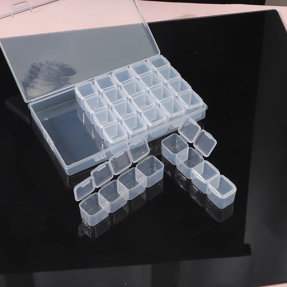 28 Grid Mini Storage Box for Nail Art and Jewelry - Smarsty