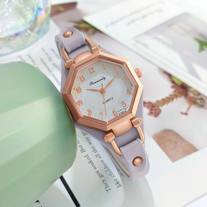 Luxury Quartz Women Wristwatch with Leather Band - Smarsty
