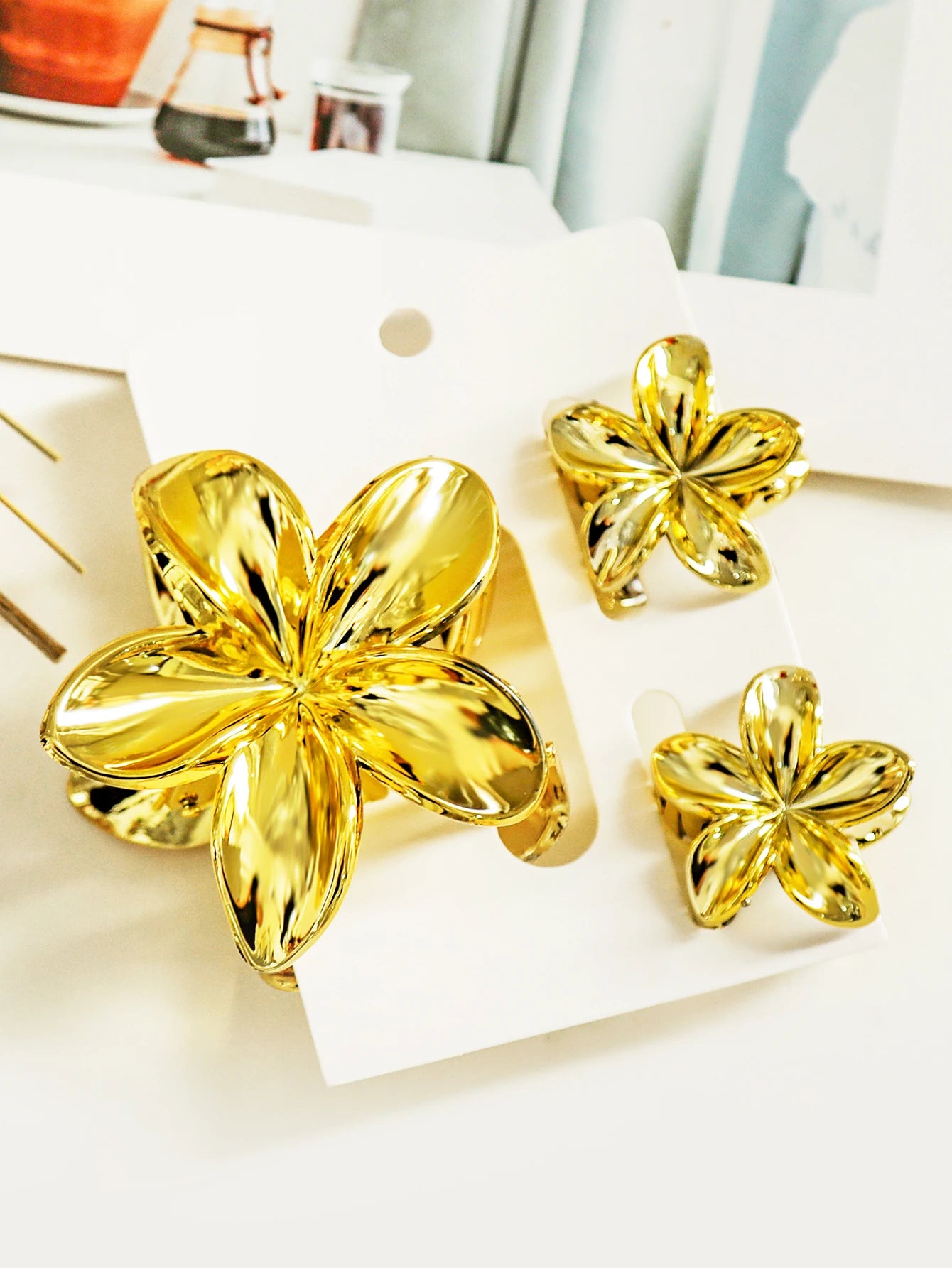 Hawaiian Flower Hair Claw Clips For Thin Hair Lightweight - Smarsty