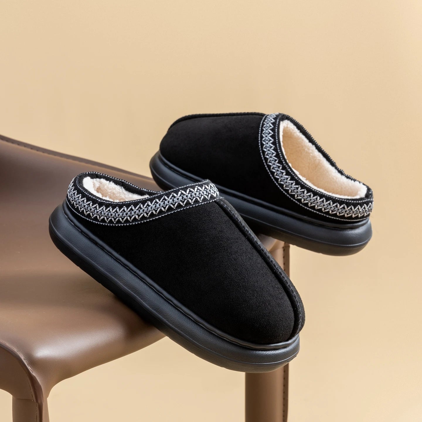 Men's Plush Fleece Lined Slippers Winter Warm House Shoes with Thick EVA Sole for Indoor/Outdoor Use Cozy Non-Slip Home Footwear - Smarsty