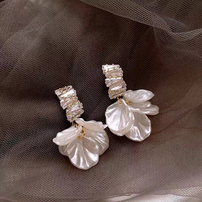 Korean Fashion White Crystal Flower Dangle Earrings for Women - Smarsty