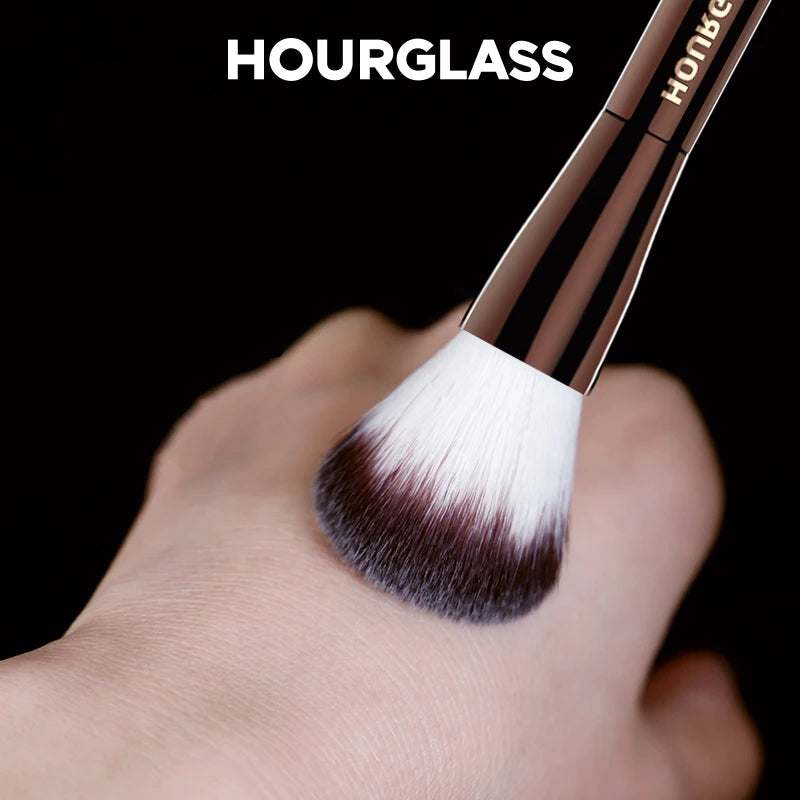 Hourglass No 17 Double Head Makeup Brush for Highlighting - Smarsty