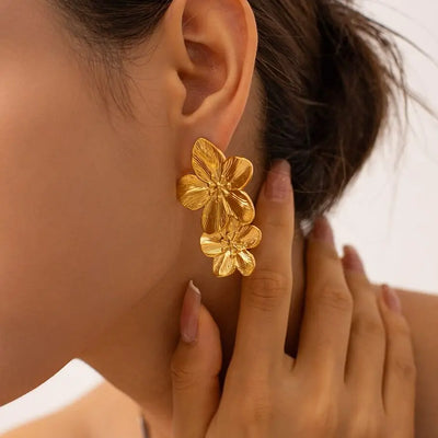 Vintage Gold Flower Drop Earrings for Women Stylish Design - Smarsty