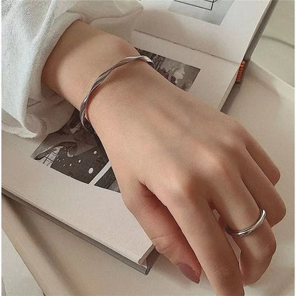 Minimalist Geometric Adjustable Bracelet for Women - Smarsty