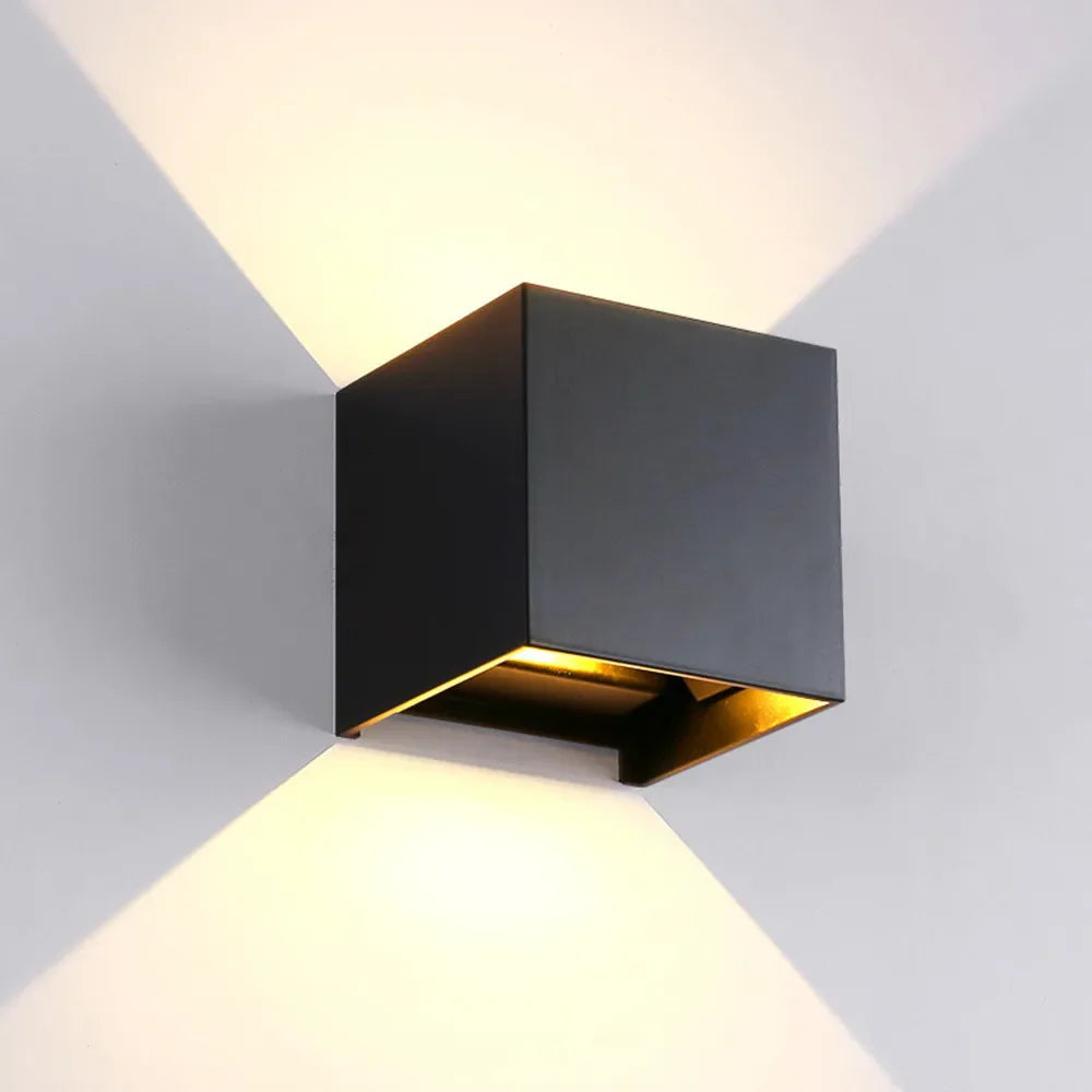 IP65 Outdoor LED Wall Lamp for Garden and Porch - Smarsty