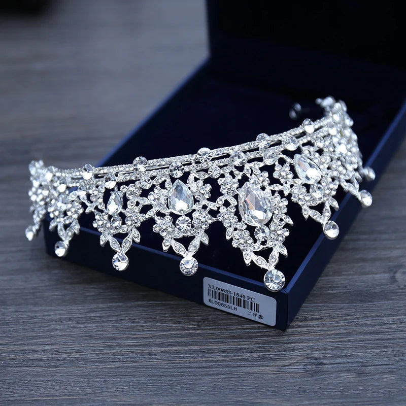 Crystal Bridal Tiara for Elegant Wedding Style - Smarsty