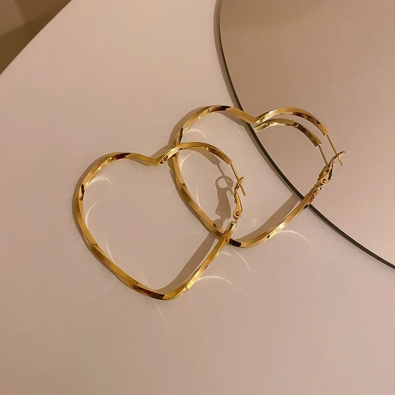 Chic Love Heart Drop Earrings for Women in Gold and Silver - Smarsty