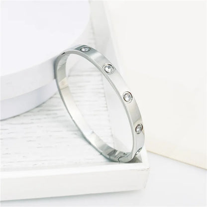 Gold Color Zircon Cross Nut Nail Bracelet for Women - Smarsty