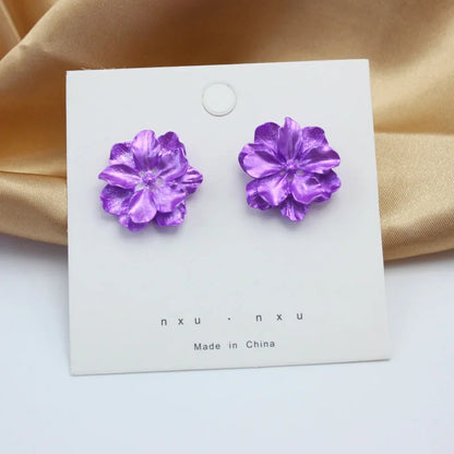 Large White Camellia Resin Stud Earrings Bridal Gift - Smarsty