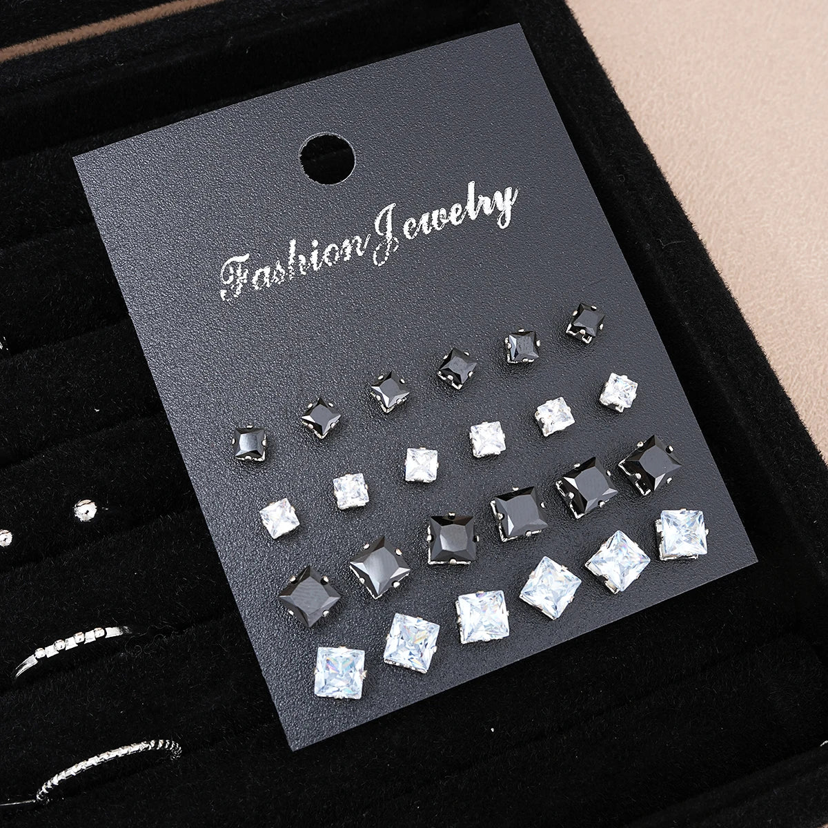 Silver Chic Jewelry Set For Women With Pearl Necklaces - Smarsty