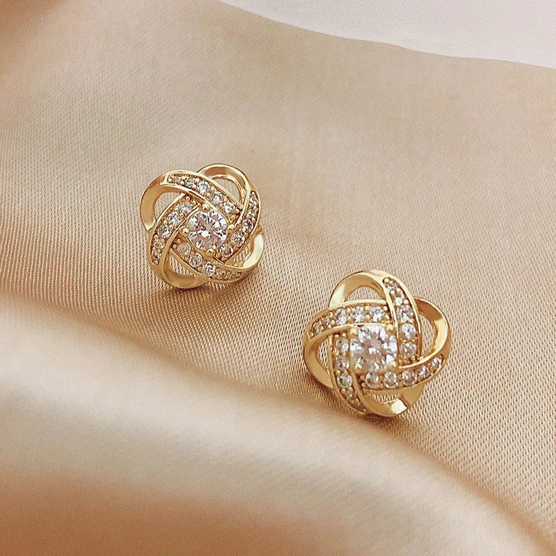 Light Luxury Zircon Stud Earrings Hollow Geometric - Smarsty
