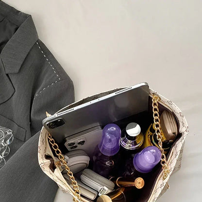 Fashionable Large Capacity PU Leather Tote Shoulder Bag - Smarsty