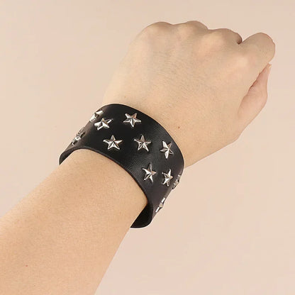 Punk Hip Hop Leather Skull Bracelet for Unisex Fashion - Smarsty