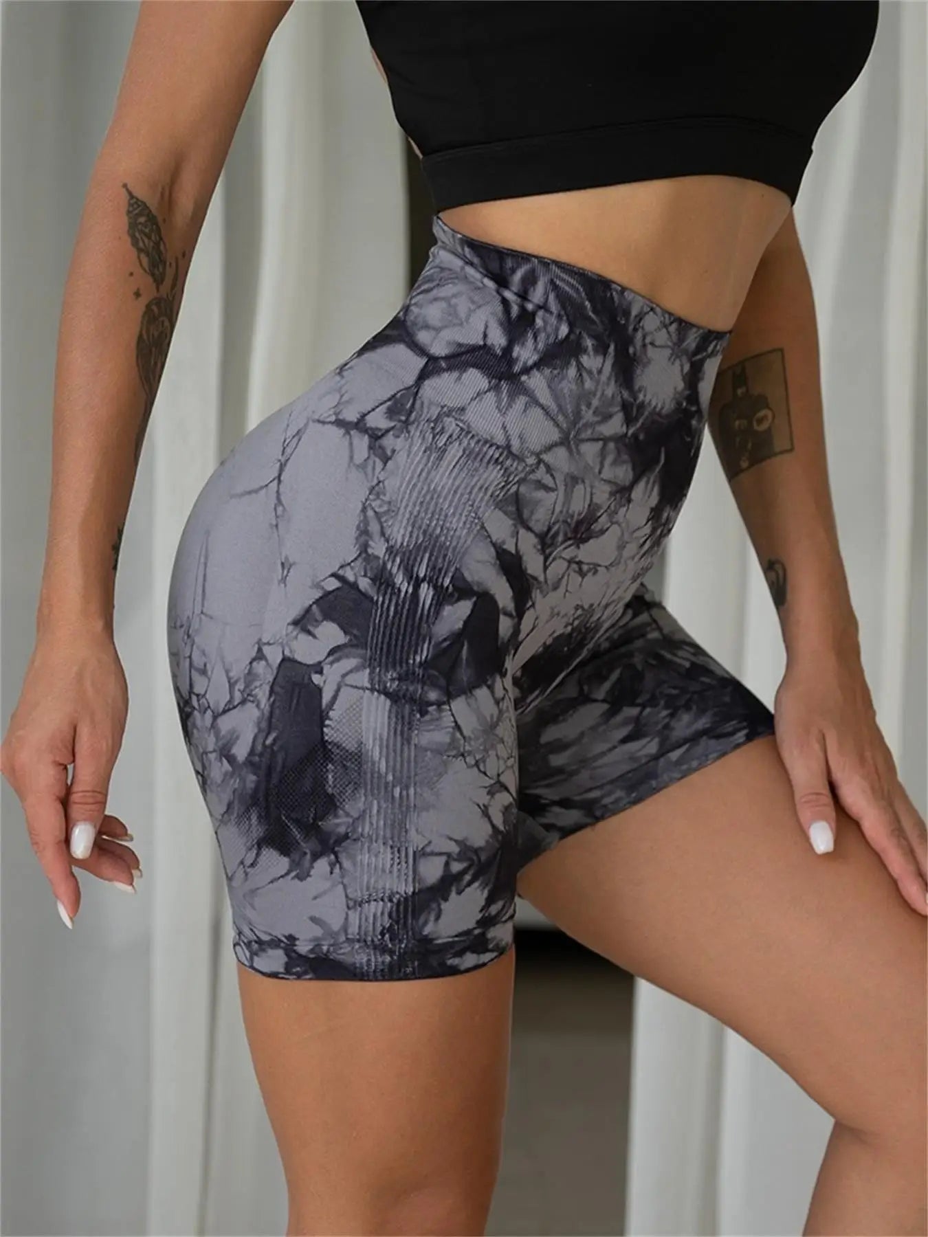 Women's Tie Dye Print Ruched High Waist Sports Shorts, Casual Comfy Breathable Seamless Skinny Shorts for Yoga Gym Workout - Smarsty