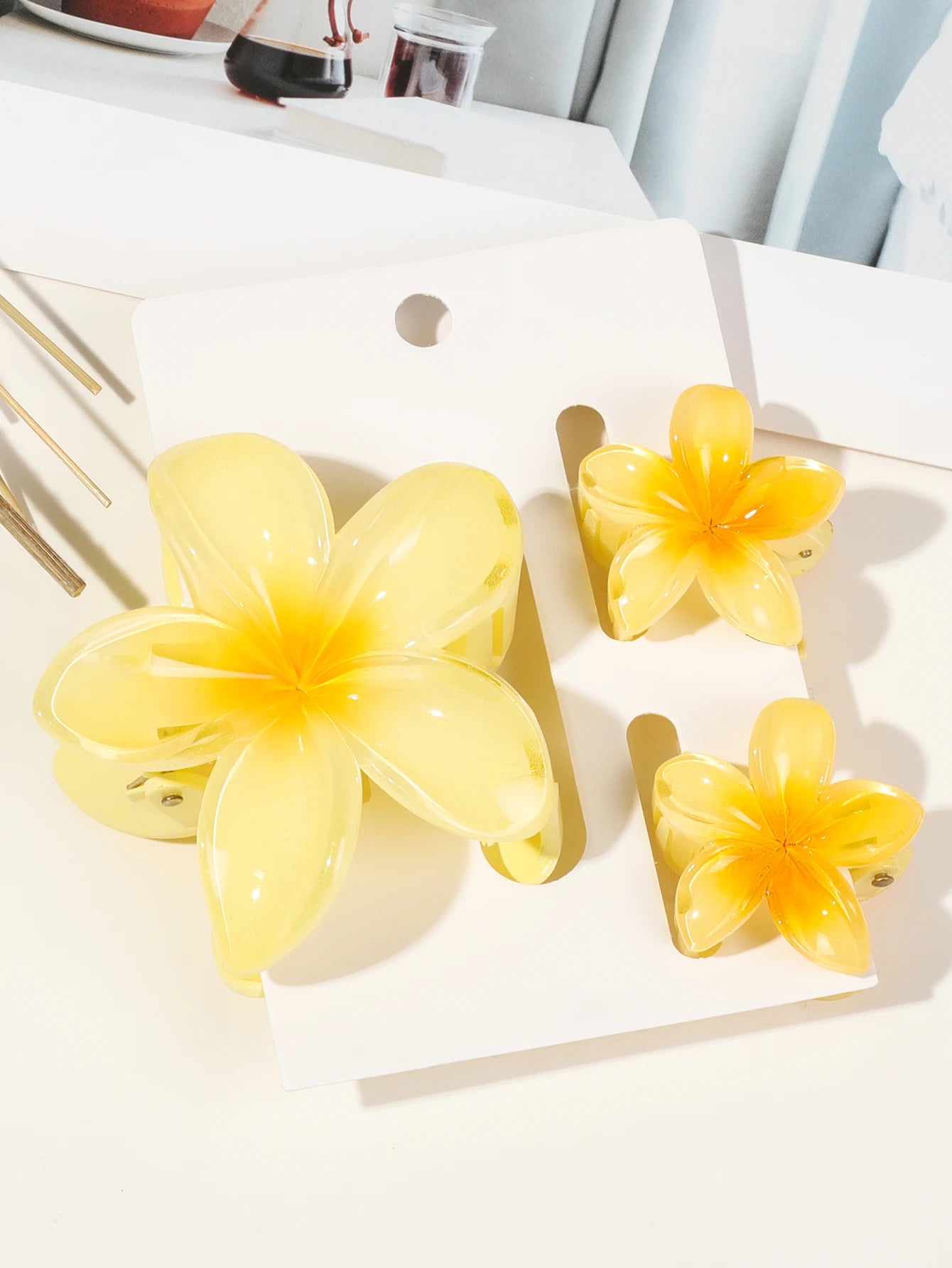 Hawaiian Flower Hair Claw Clips For Thin Hair Lightweight - Smarsty