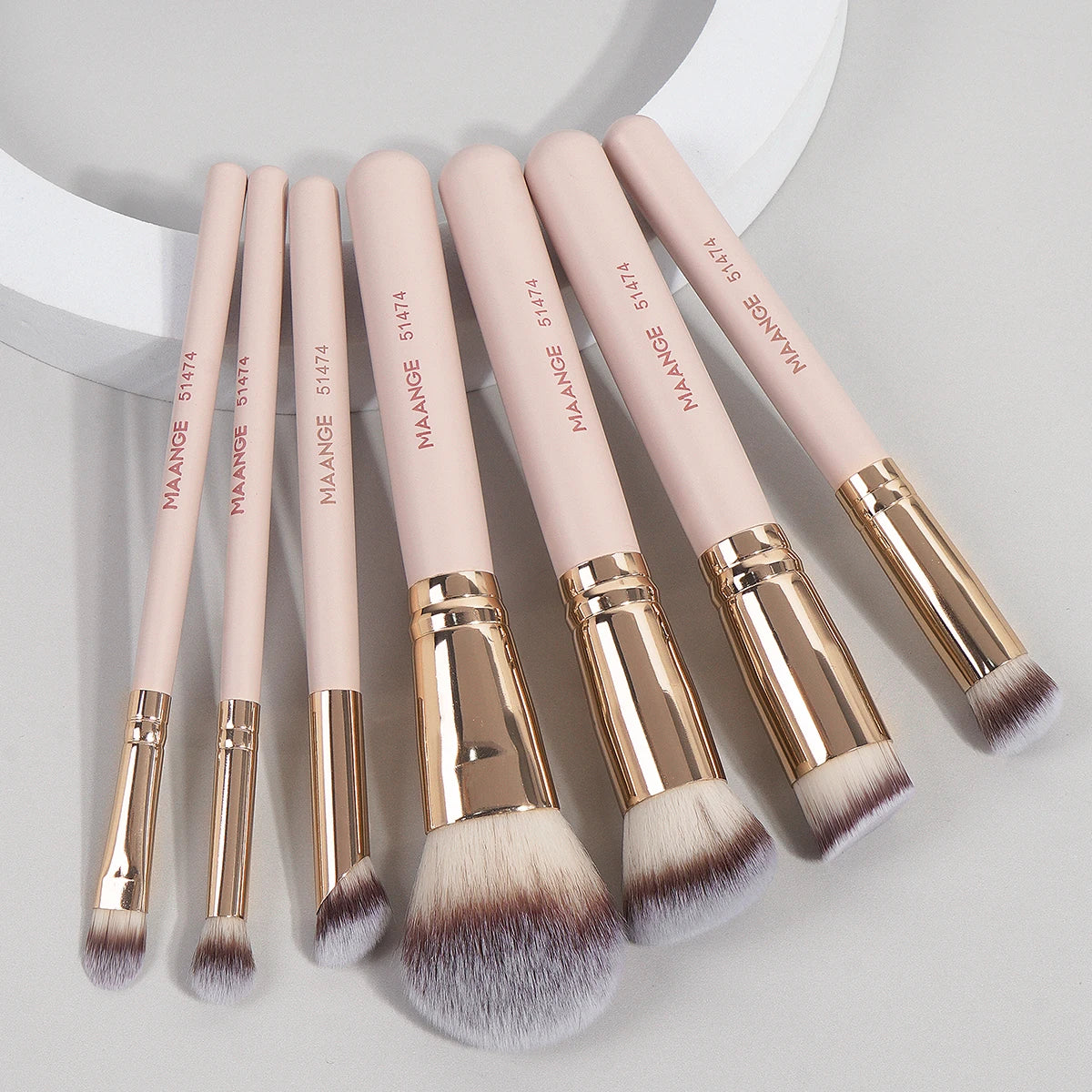 MAANGE 7 Piece Makeup Brush Set for Flawless Application - Smarsty