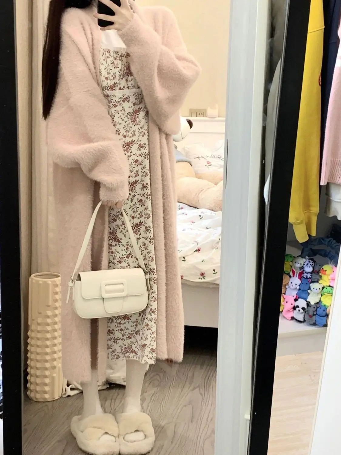white Long Cardigan for women 2025 new winter clothes Knitted fluffy long sleeve Cashmere sweater coat korean style warm vintage - Smarsty