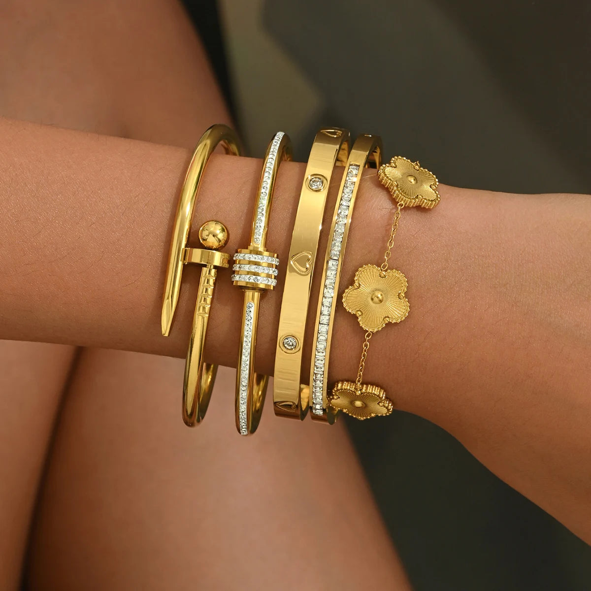 Stainless Steel Four-Leaf Clover Lucky Bracelet for Women - Smarsty