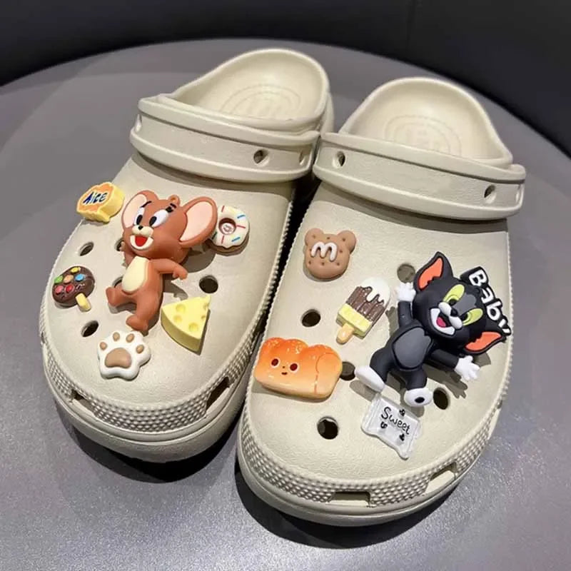 MINISO Tom and Jerry set  Anime Character for Cute Cartoon Shoe Charms Decoration Accessories for Classic Clog X-mas Gifts