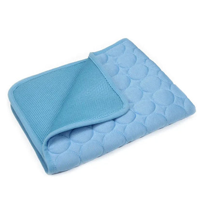 Large Dog Cooling Mat for Summer Comfort - Smarsty
