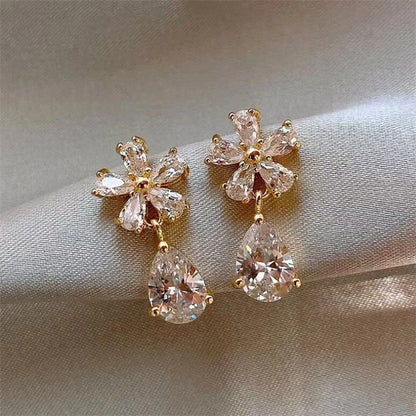 Elegant Flower Leaf Zircon Stud Earrings for Women - Smarsty