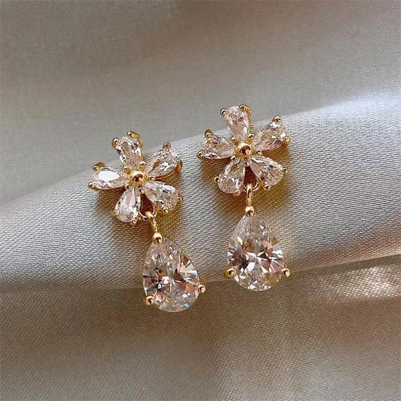 Elegant Flower Leaf Zircon Stud Earrings for Women - Smarsty