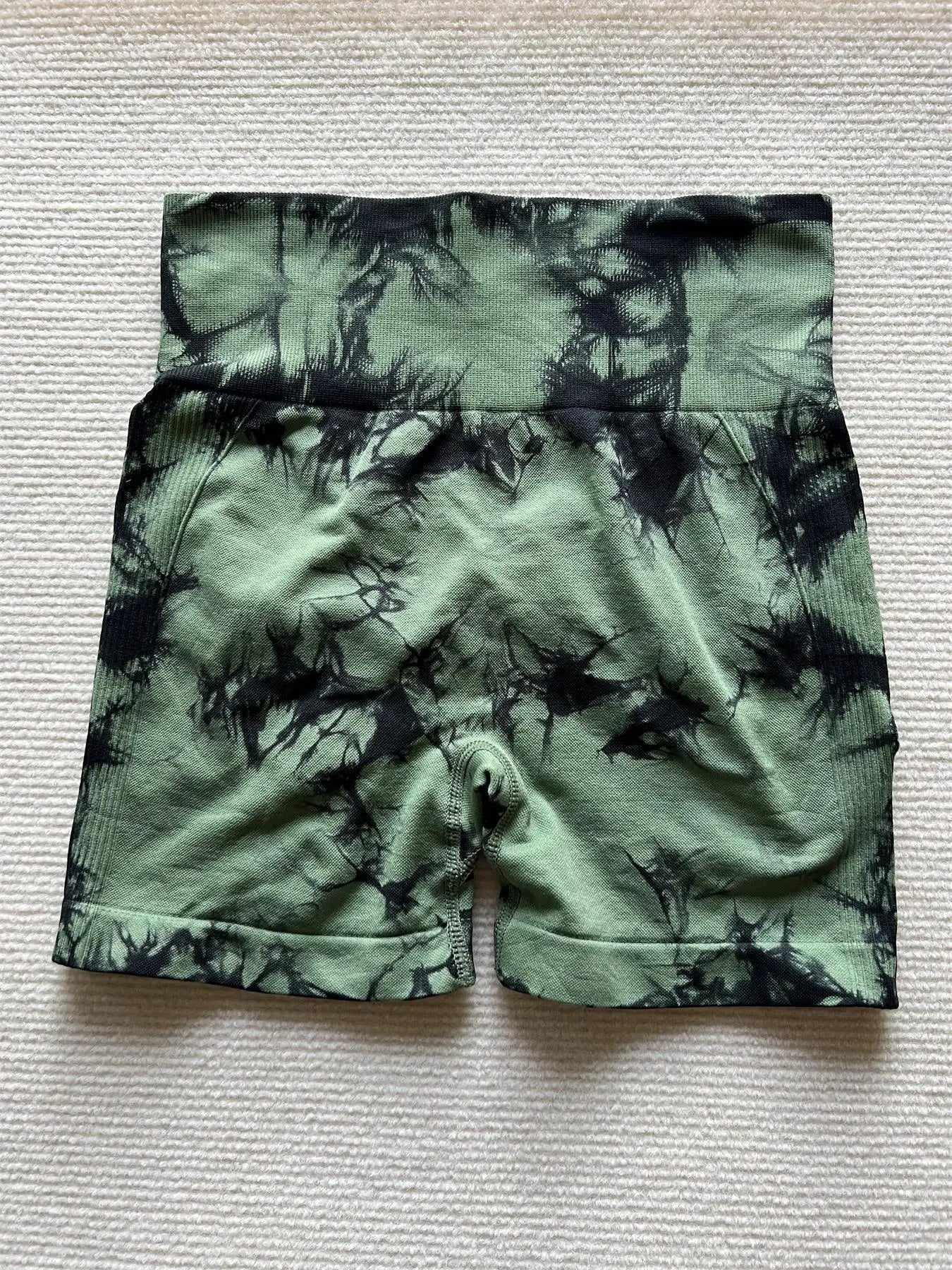 Women's Tie Dye Print Ruched High Waist Sports Shorts, Casual Comfy Breathable Seamless Skinny Shorts for Yoga Gym Workout - Smarsty