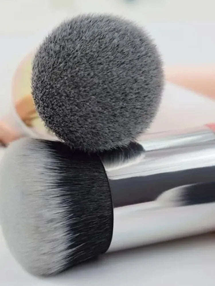 Versatile Foundation Makeup Brush for Flawless Application - Smarsty