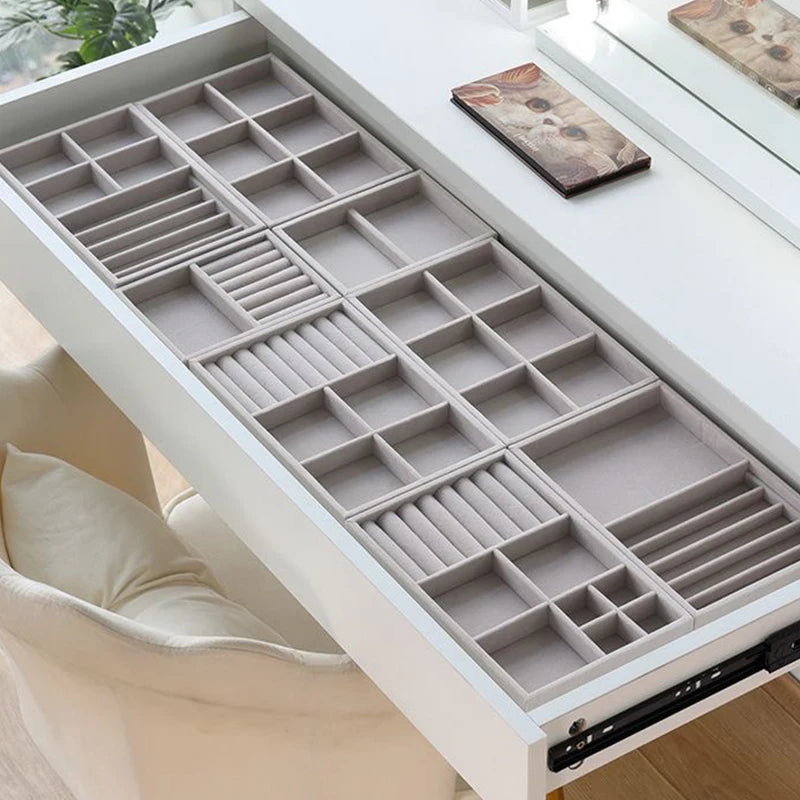 Velvet Jewelry Organizer Tray for Rings and Necklaces - Smarsty